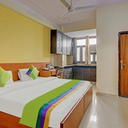 Treebo Tms Residency Hotel New Delhi Exterior photo