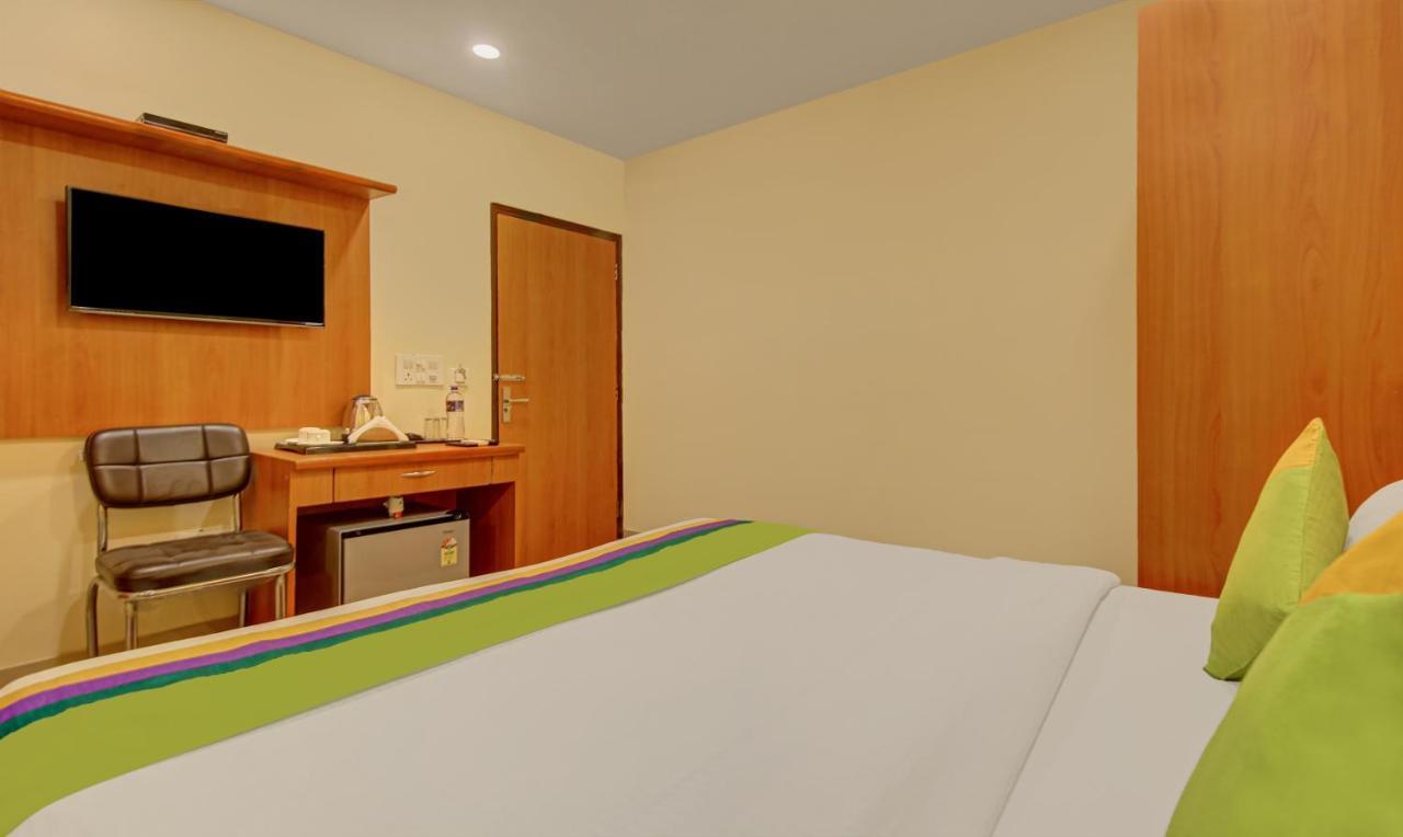 Treebo Tms Residency Hotel New Delhi Exterior photo